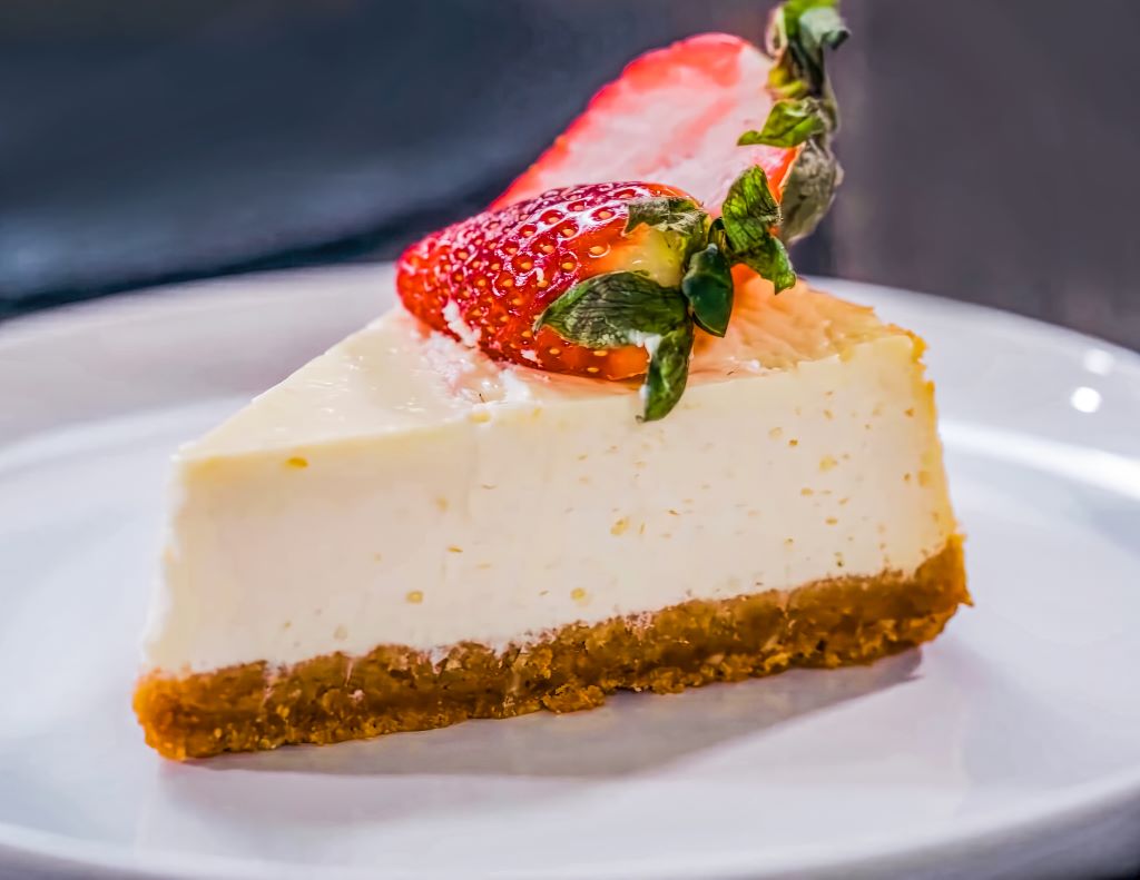 A delicious serving of Cheesecake of the Day from Las 2 Comadres food truck